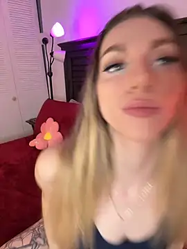 BrattyBae xo online show from February 1, 7:44 pm