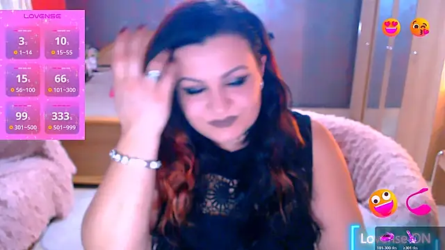 Ariellefoxy online show from February 11, 7:30 pm