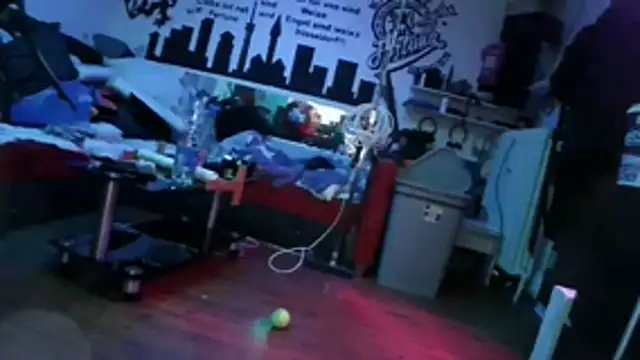lukasdie online show from May 3, 10:38 pm