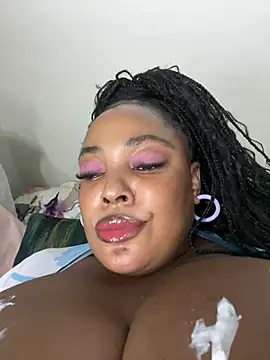 Katamia25 online show from December 14, 6:56 am