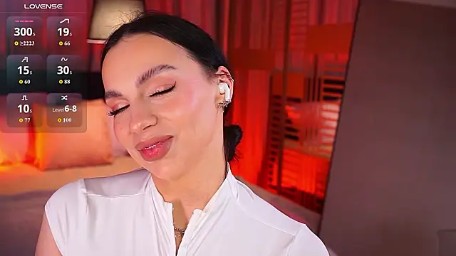 LunaNight online show from March 1, 8:22 pm