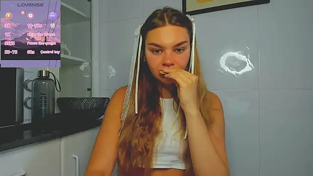 Molly sweetie online show from June 20, 6:38 am
