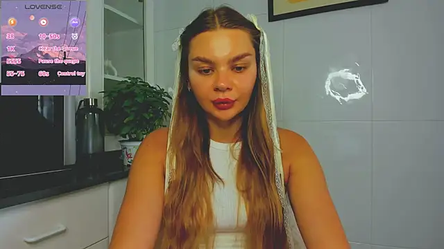 Molly sweetie online show from June 23, 6:44 am
