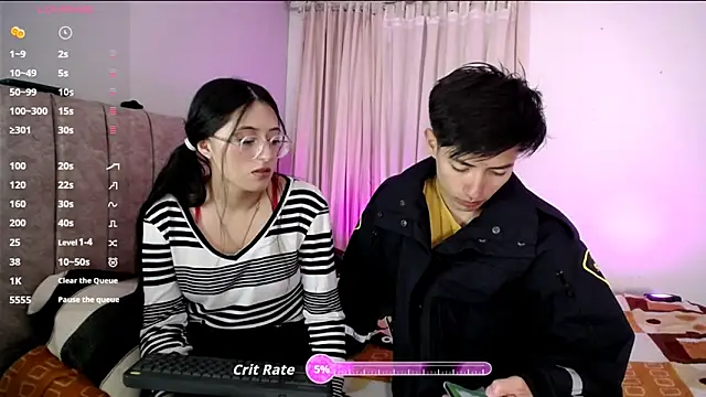 Snapshot of Pinkandyellowpokemon chatting on February 16, 8:49 pm Pinkandyellowpokemon online show from February 16, 8:49 pm