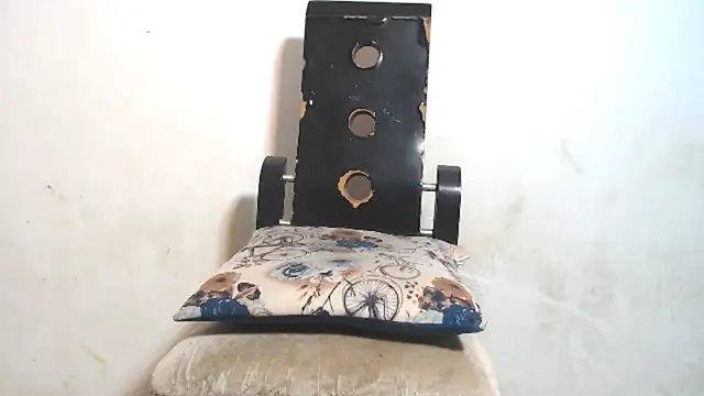 Snapshot of Amazing12inch chatting on January 25, 8:42 pm Amazing12inch online show from January 25, 8:42 pm