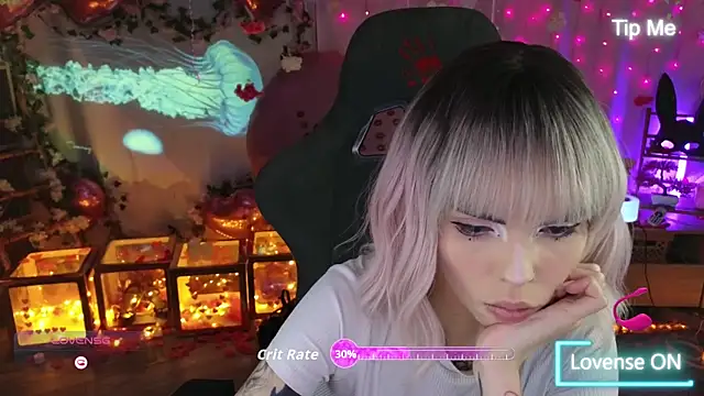 Kerry Kirk online show from March 2, 7:54 pm