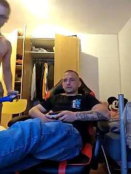 magicSeX4You online show from October 7, 9:45 pm