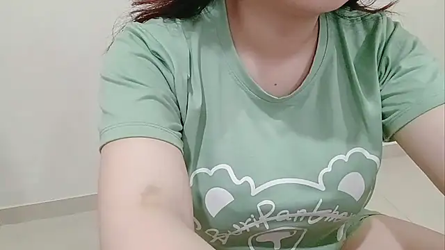 Milajinxi online show from April 16, 1:06 am