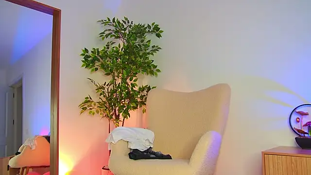 alissa foxx online show from July 24, 12:14 pm