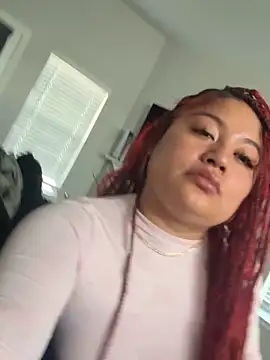 Snapshot of funnynessa69 chatting on November 6, 8:10 pm funnynessa69 online show from November 6, 8:10 pm