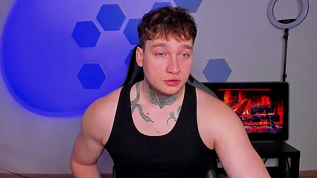 Chris Tyson online show from February 18, 8:43 am