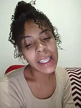 Snapshot of Julia_Pretinha chatting on June 20, 2:47 am Julia Pretinha online show from June 20, 2:47 am