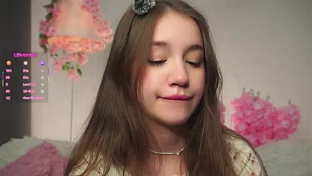 AmiLewis online show from October 15, 1:06 am