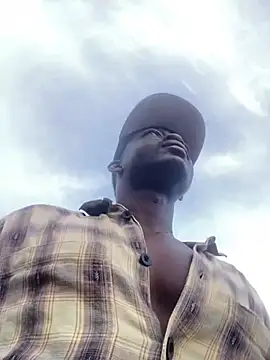 BigBrotherFreak online show from April 18, 6:39 am