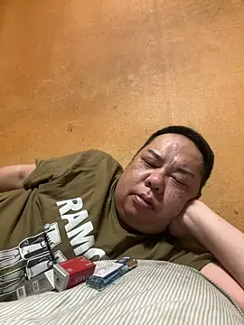 punk0805 online show from April 12, 11:59 am