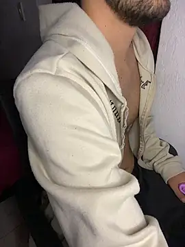 Snapshot of drake_babyq chatting on March 22, 1:53 am drake babyq online show from March 22, 1:53 am