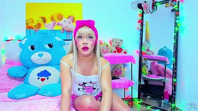 Snapshot of Candy_Candy__ chatting on December 17, 10:49 pm Candy Candy online show from December 17, 10:49 pm