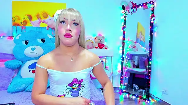 Snapshot of Candy_Candy__ chatting on February 17, 6:03 pm Candy Candy online show from February 17, 6:03 pm