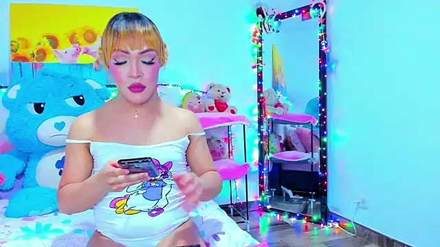 Snapshot of Candy_Candy__ chatting on April 5, 2:09 am Candy Candy online show from April 5, 2:09 am