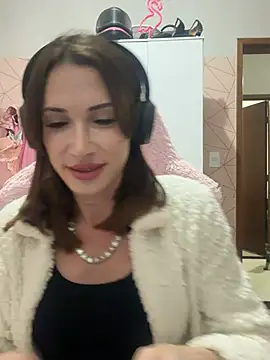 Irresistible24 online show from July 5, 10:39 pm