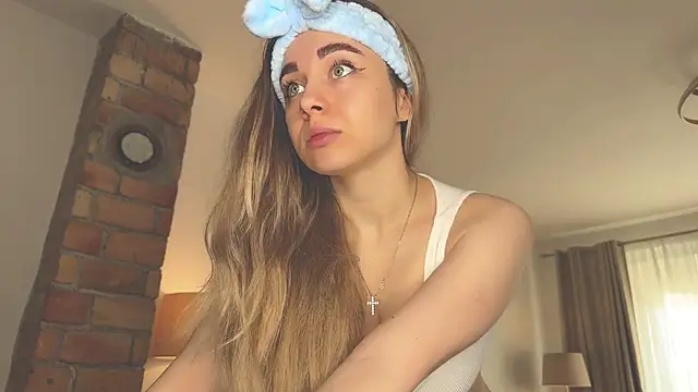 hotexclusive  online show from December 2, 6:52 am