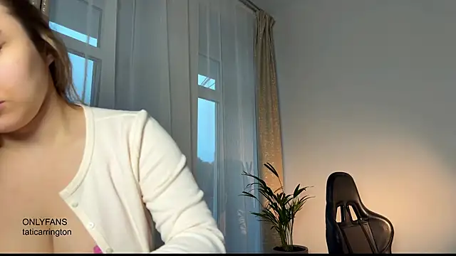 hotexclusive  online show from November 10, 4:33 am