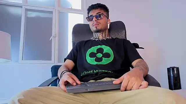 JuanCamiilo 66 online show from April 2, 3:09 pm