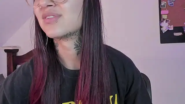 noemi foxxx online show from September 22, 3:25 pm