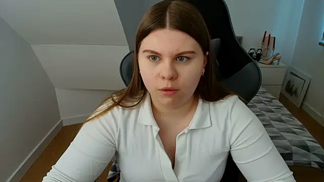 AbbyPleasure online show from April 13, 11:05 am