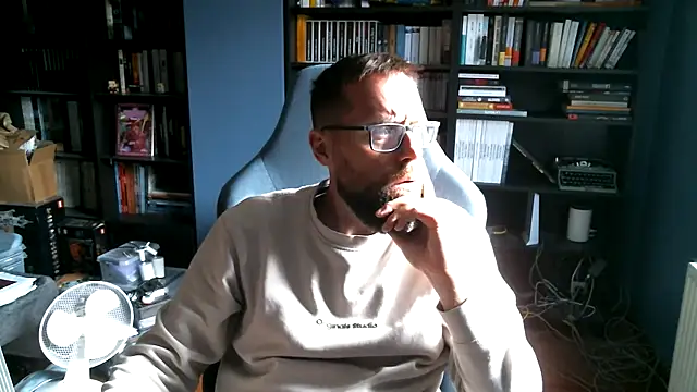 MeSteff online show from September 27, 9:47 am