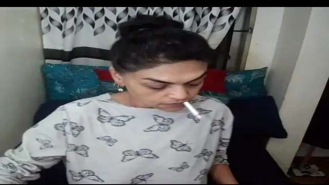 Indian Blaze00 online show from February 17, 1:13 am