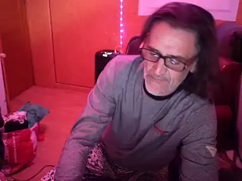 Lia Y PatrickX online show from November 27, 10:56 pm