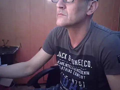 Lia Y PatrickX online show from March 3, 11:43 pm