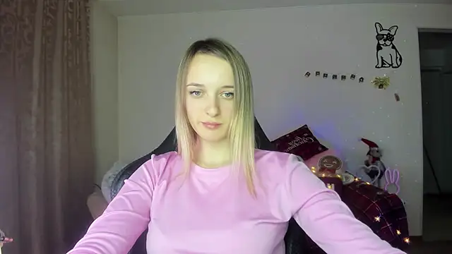 Snapshot of RouseReed chatting on January 5, 5:27 pm RouseReed online show from January 5, 5:27 pm