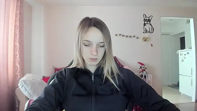 Snapshot of RouseReed chatting on January 12, 8:08 am RouseReed online show from January 12, 8:08 am