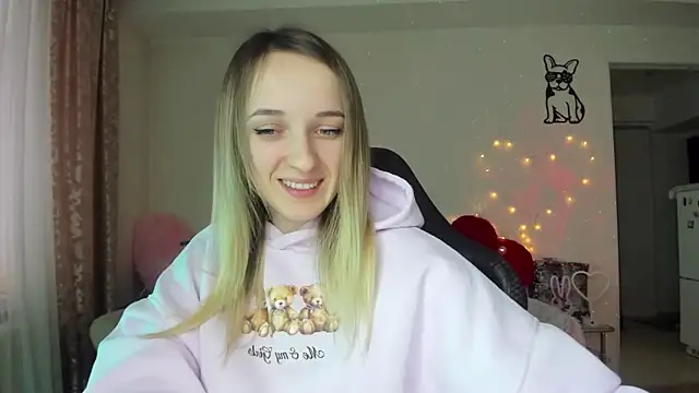 Snapshot of RouseReed chatting on February 26, 12:59 pm RouseReed online show from February 26, 12:59 pm