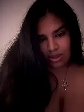 Snapshot of Badkittykim chatting on February 17, 11:44 pm Badkittykim online show from February 17, 11:44 pm