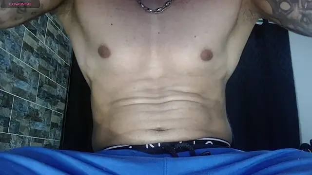 babyrecord1 online show from March 6, 6:48 pm