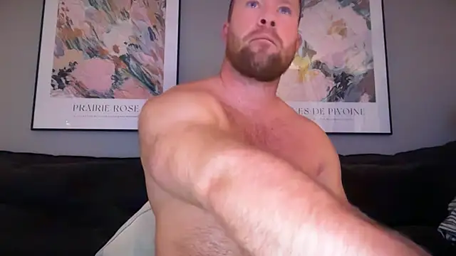 swekingxx online show from May 24, 11:21 pm