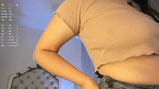 Mara Betancurt online show from March 14, 5:24 am