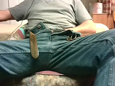 Giulio35 Pika online show from April 13, 4:01 pm