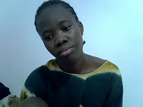Snapshot of hey_its_andreana chatting on July 17, 8:14 pm hey its andreana online show from July 17, 8:14 pm