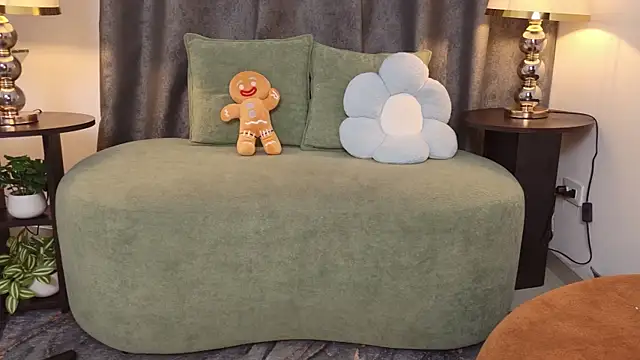 Snapshot of CHERRYY_BOMB_ chatting on May 7, 6:13 pm CHERRYY BOMB online show from May 7, 6:13 pm
