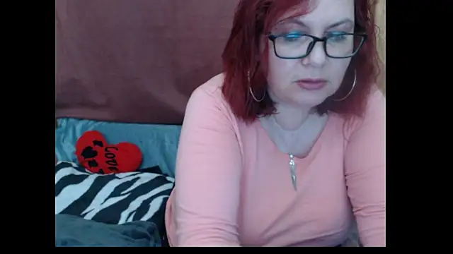 PlayfullMature online show from April 9, 10:15 pm