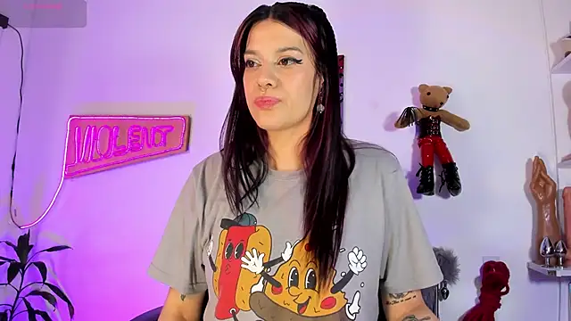 Violet-Queen online show from January 17, 7:02 am