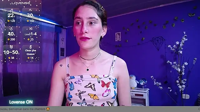 IsaBaileys  online show from October 5, 8:07 pm