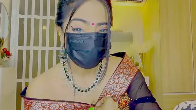 Monalisadon018 online show from April 11, 7:51 pm