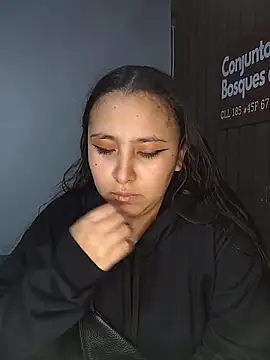 Cute Penelope online show from March 18, 11:13 am