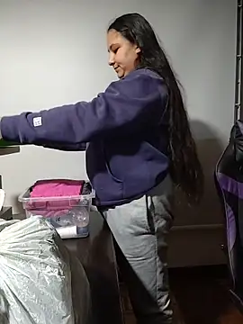 Cute Penelope online show from April 14, 11:05 am