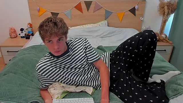 Fandi 777 online show from April 20, 7:33 am